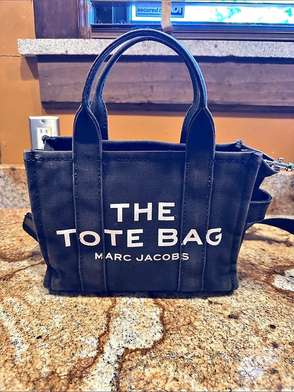 Marc Jacobs The Tote Bag Tote Bag in Black